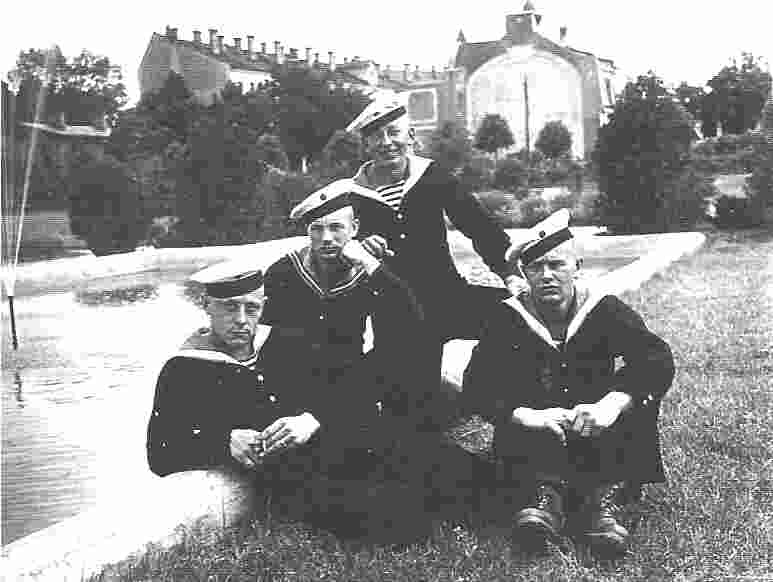 R.Bucus - 2nd from left